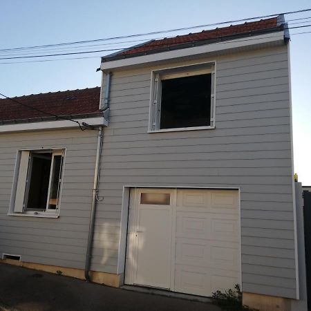 P'Tite Maison Atypique Avec Terrasse Villa Nantes Exterior foto